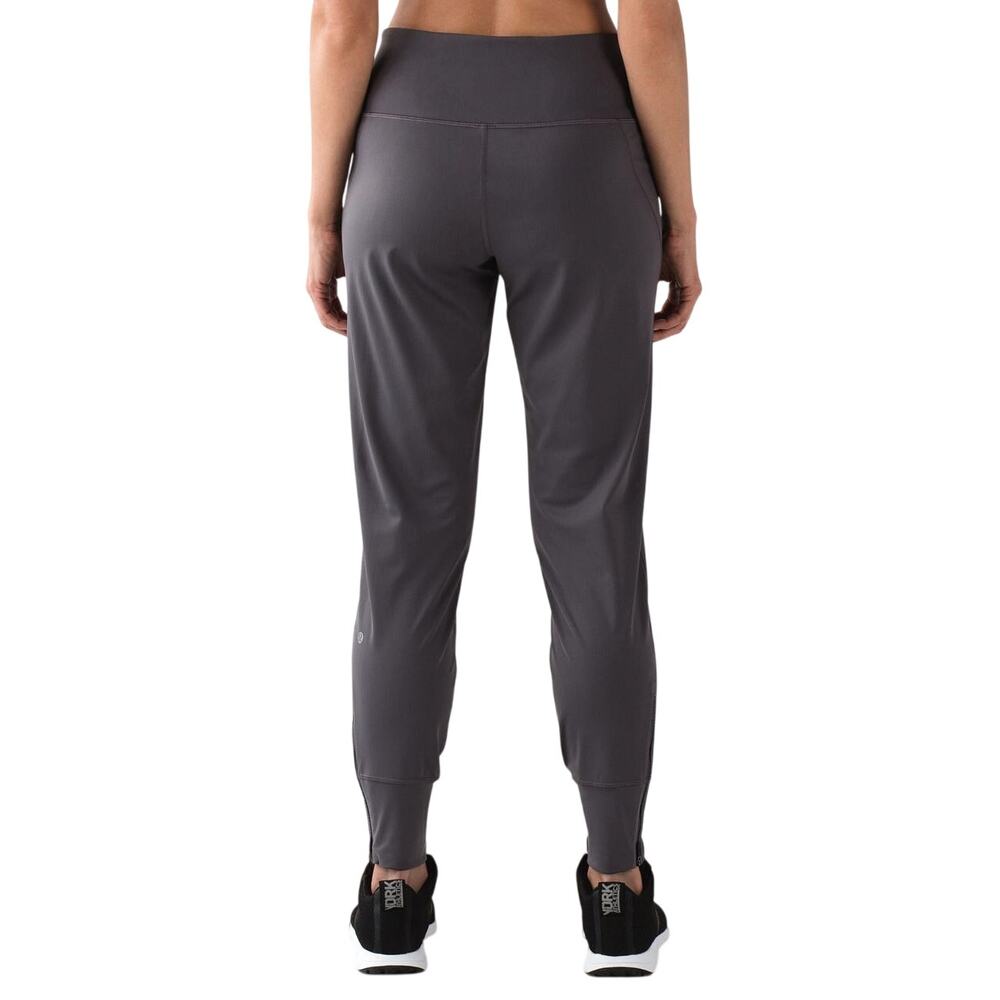 Lululemon Fresh Tracks Jogger Workout Pant